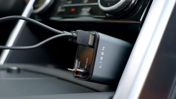 LISEN Retractable Car Charger - Image 6