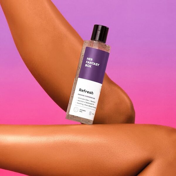 Her Fantasy Box Refresh pH-Balancing Feminine Wash (8 oz) - Image 3